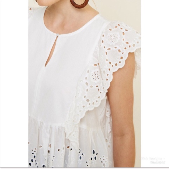 ❤️LAST 1! Ruffle Eyelet Detailed Pullover Top - Picture 7 of 7